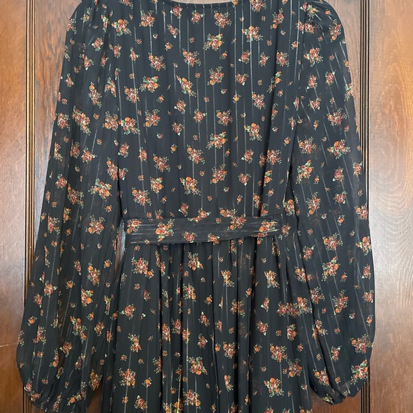 Women’s Long Sleeve Maxi Dress - Black with Red Roses Metallic Threading - M - Picture 3 of 5